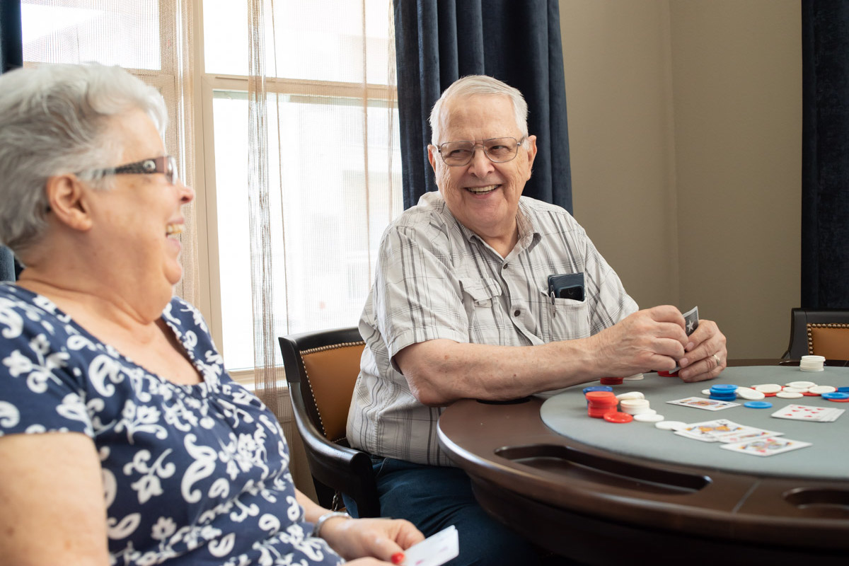 Franklin Park® Senior Living_Seniors Playing Poker
