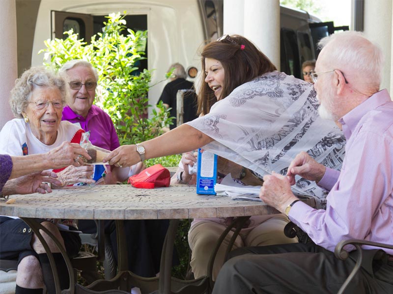 Resident Group Activity_Franklin Park Senior Living