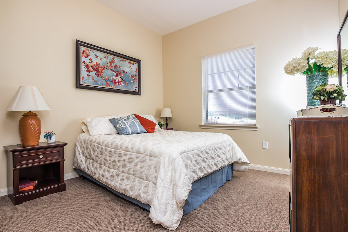 Franklin-Park-Senior-Living-Apartment